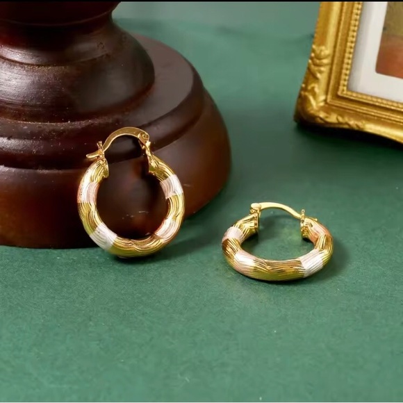 New 14k Gold Foil Small Hoop Earrings - Picture 5 of 5